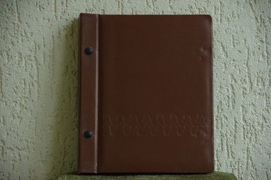 Альбом для фотографий из СССР ( 26,5 х 32 см ) в использовании не был