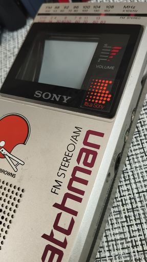 Sony Watchman FD-30A. Портативный черно-белый телевизор