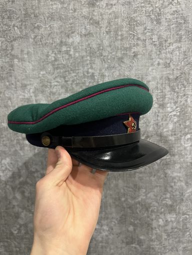 Фуражка пограничных войск РККА