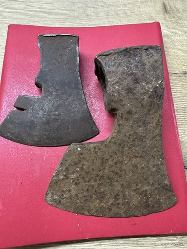 Топоры.цена за два.