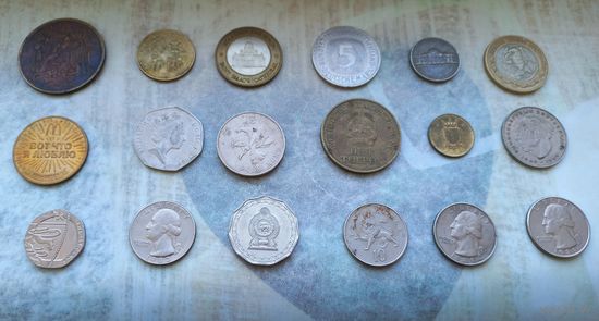 Монеты, жетоны
