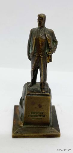 Бронзовая миниатюра СССР. Памятник Маяковский