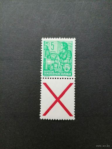 ГДР 1955 Сцепка вертикальная из марок стандарта "Пятилетка" (чистая**) Mi.406x+Z каталог 3.50 евро