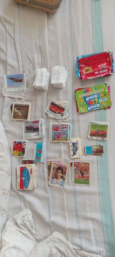 Фантики от жвачек почти 500 штук