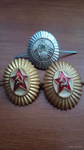 Кокарда. Цена за штуку.
