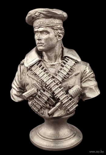 Бюст Матрос Железняк Олово