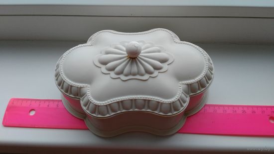 Шкатулка ссср красивой формы