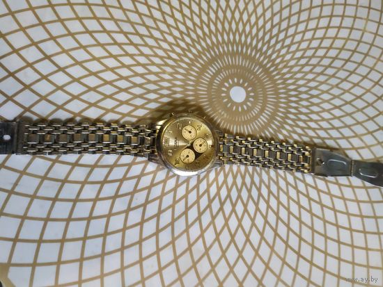 Часы наручные с браслетом ROSRA . В ремонт,коллекцию,на запчасти. Состояние на скане.