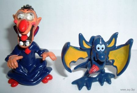 Игрушки из серии "Отель монстров"