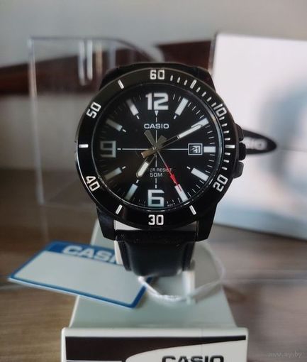 Мужские наручные часы Casio Analog MTP-VD01BL-1B. Новые, в коробке , гарантия.