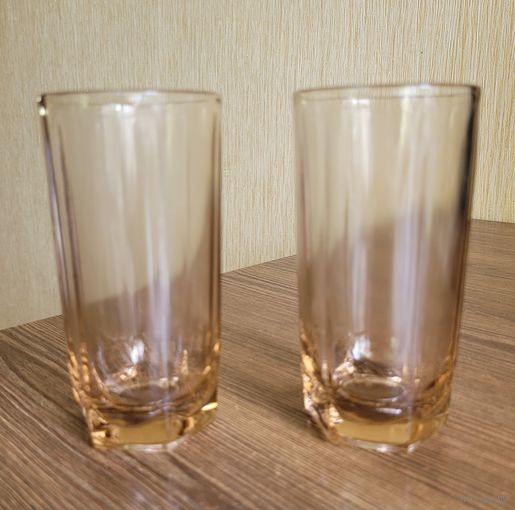 Стаканы, розовое стекло, винтаж, 2 шт.