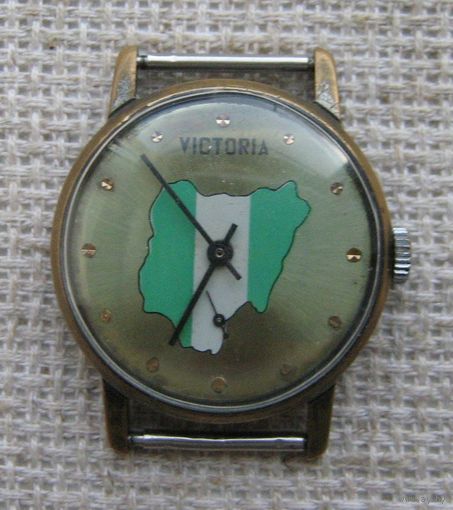 Часы. VICTORIA.
