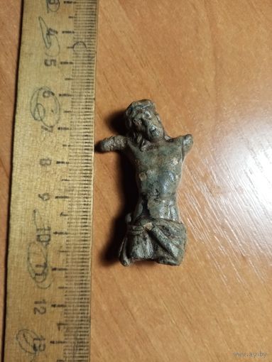 В комплект к распятию христа