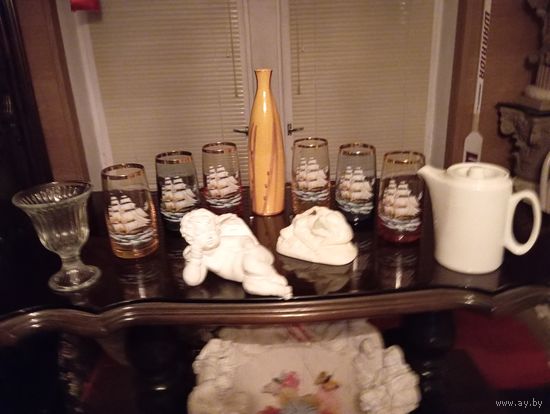 - Сливочник Чехословакия , Фужеры 6 шт Германия , Ваза ,Чаша , Лепные Ангел и Статуэтка НЮ ГРАЦИЯ реплика Микеланджело