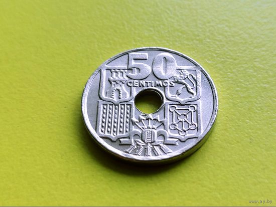 Испания. 50 сентимо 1949, стрелы направлены вверх, 56 внутри звезды.