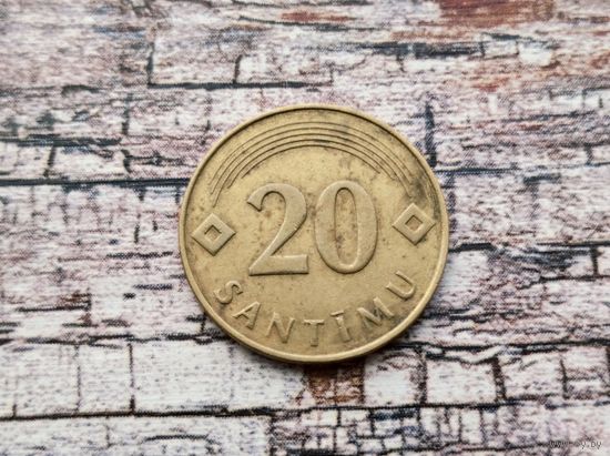 Латвия. 20 сантимов 1992 (не магнетик). (1).