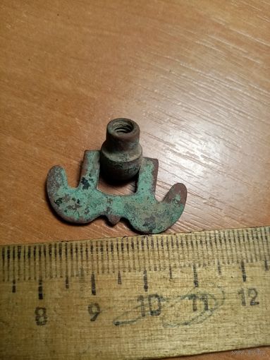 Заводная ручка старых часов