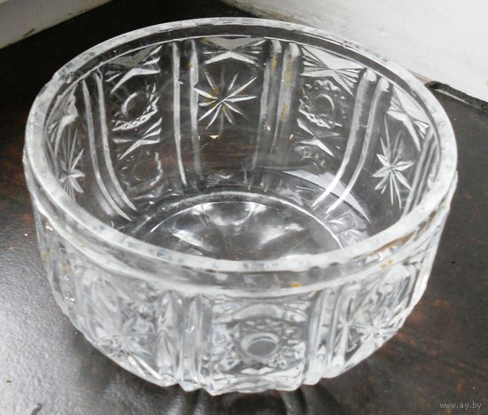 Конфетница, салатница хрусталь СССР. Длина 11,5см., высота 6 см.
