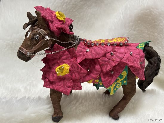 Игрушка на елку из ваты