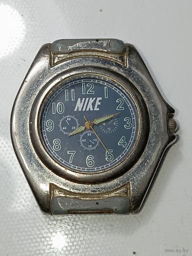 Часы кварцевые с рубля .