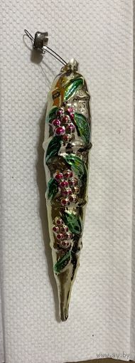 Елочная игрушка. Имеется дефект.