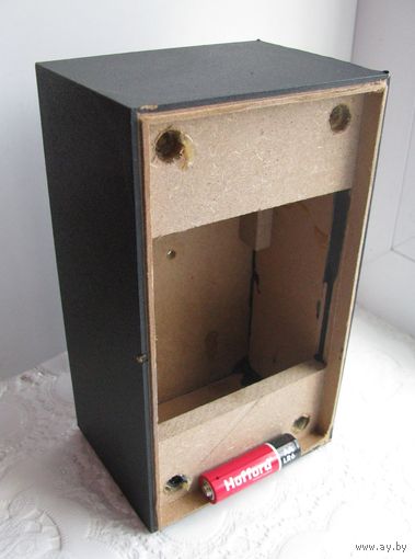 Корпус колонки 180 х 114 х 80 мм .