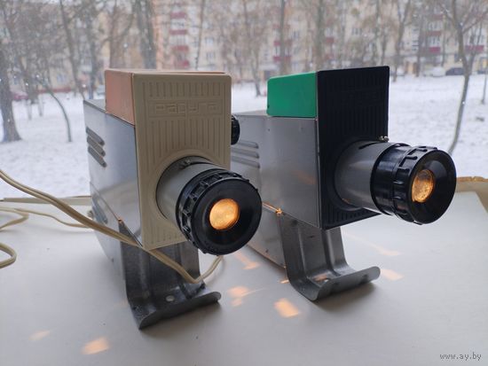 Диапроектор-фильмоскоп. Радуга. рабочий. цена за 1 шт.