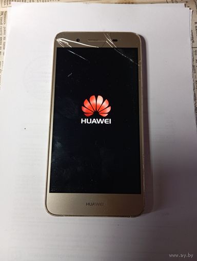 Смартфон Huawei