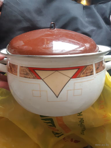 Кастрюля 6 л