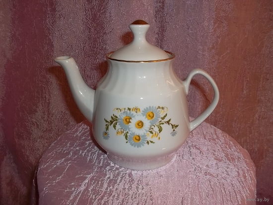 Чайник  фарфор. СССР.