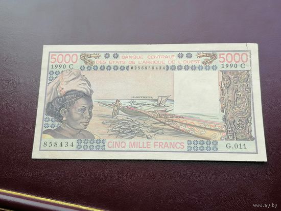 Буркина-Фасо (Западно-Африканские штаты) 5000 франков 1990