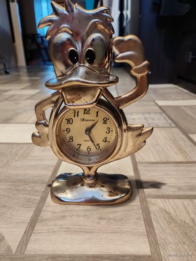 С рубля! Часы Donald duck