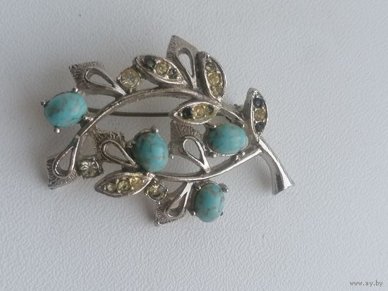 Брошь с пекинским стеклом Чехословакия лот-65об