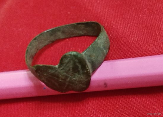 Кольцо 1812, Франция. Сабли в крест на сердце