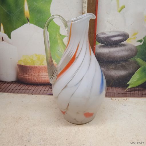 Кувшин цветное стекло 20см ( целый ). СССР