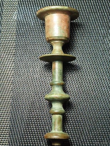 Подсвечник