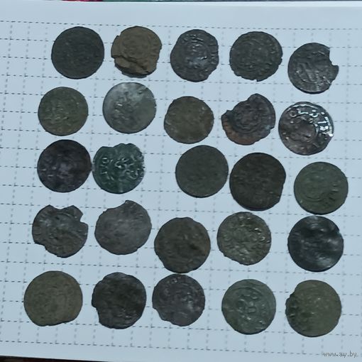 Лот кристинок. Ливония. Рига. 30 шт