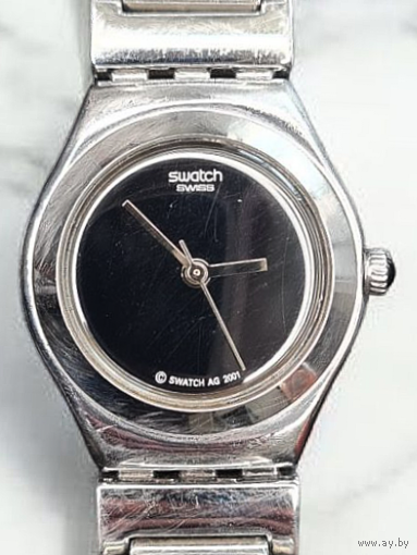 Женские швейцарские часы swatch