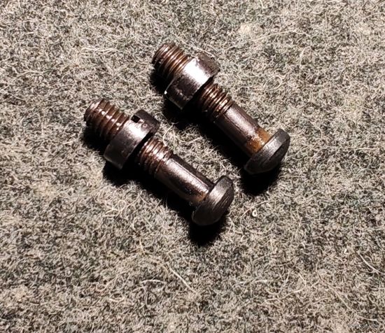 Винты к рукоятке к 98/2/.