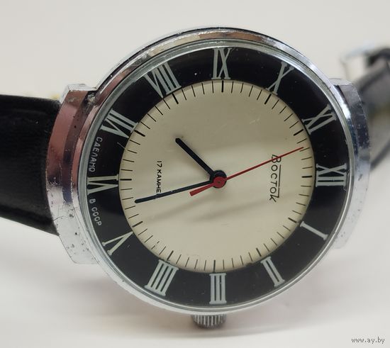 Не частые часы "Восток-Биколор"