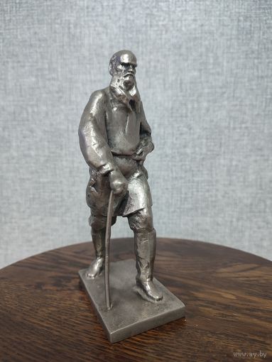 Статуэтка Лев Толстой металл