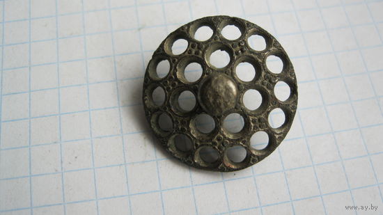 Накладка на кожу, ткань. Бронза, литье, посеребрение.