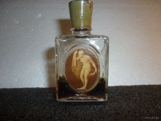 Винтажные духи САРДОНИКС 1. Венера-купальщица. СССР