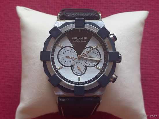 Часы Concord automatic chronometer. На ходу.