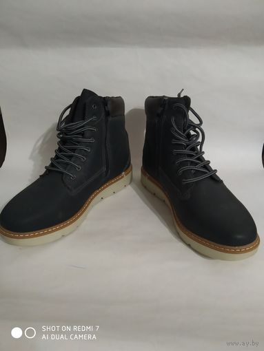 Обувь женская 38-го размера