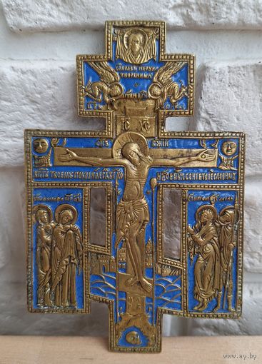 Распятие Христово с предстоящими, эмаль, 17х11 см.