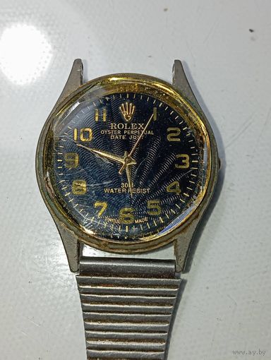 Часы кварцевые с рубля .