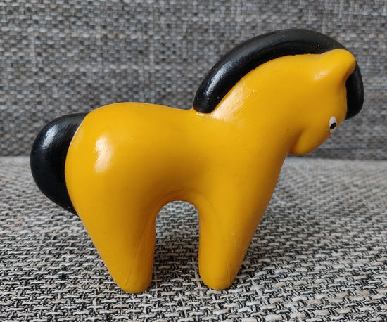 Лошадка. Резиновая игрушка. СССР. Высота 11 см