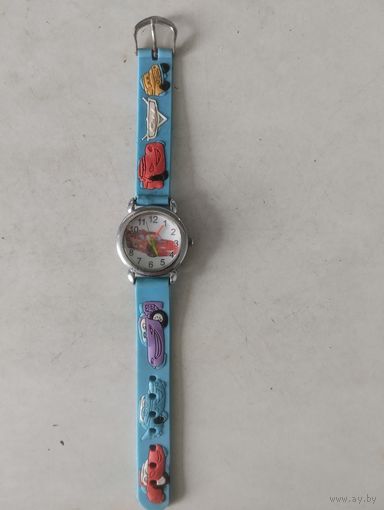 Часы кварцевые