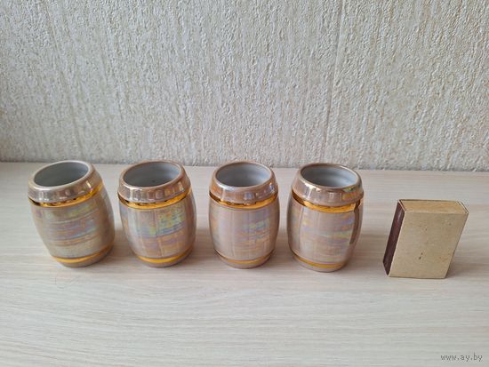 Рюмки бочонки, 4 стопки фарфор СССР клеймо